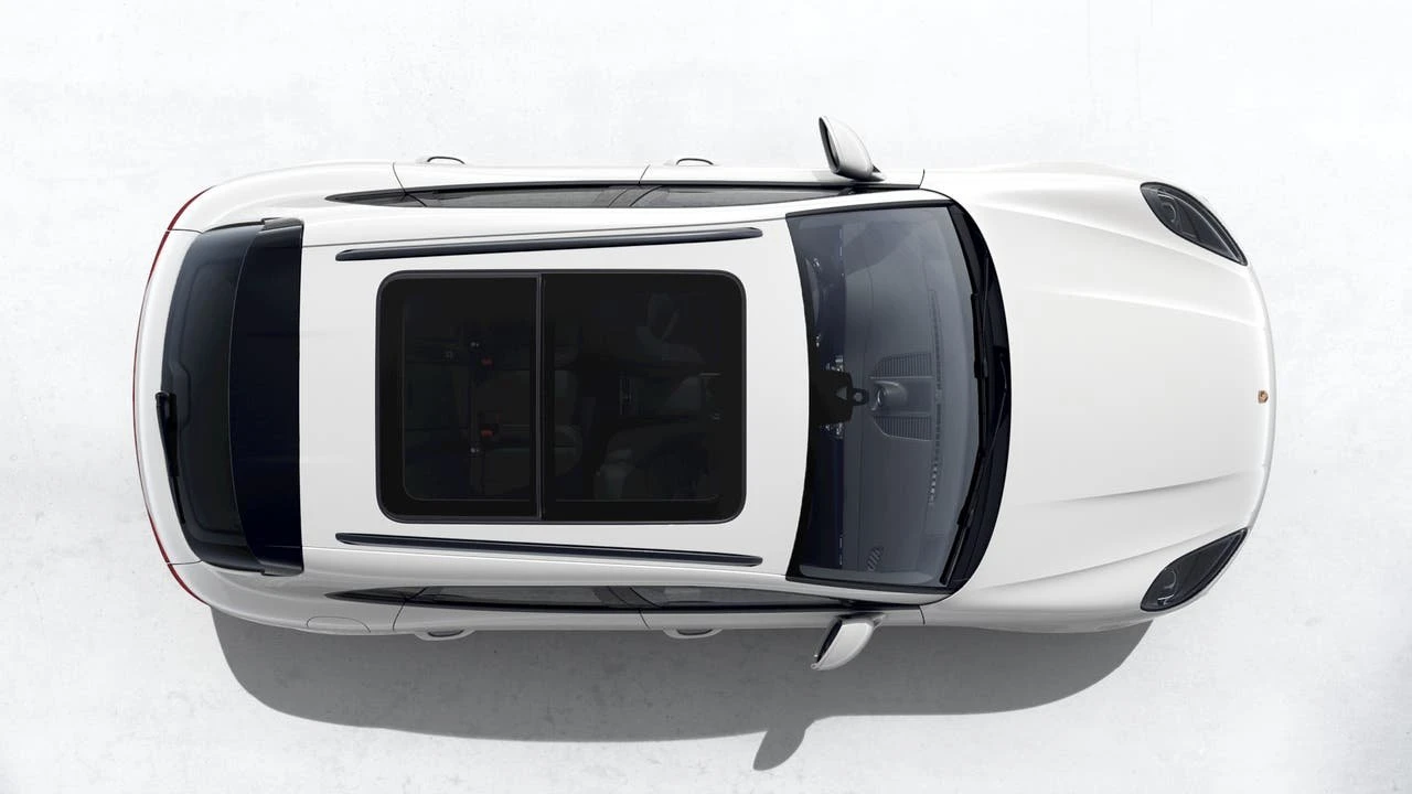 2026 Porsche Macan Electric - Image 5 of 10