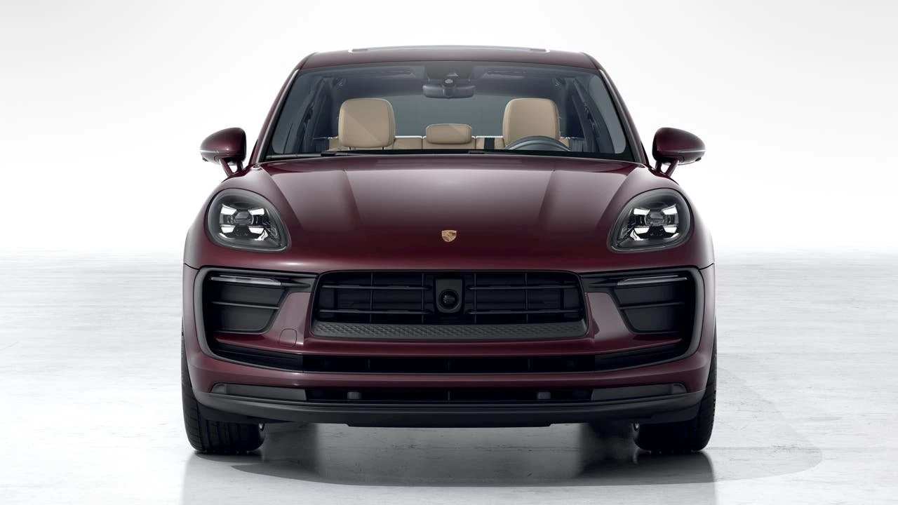 2026 Porsche Macan Electric - Image 8 of 10