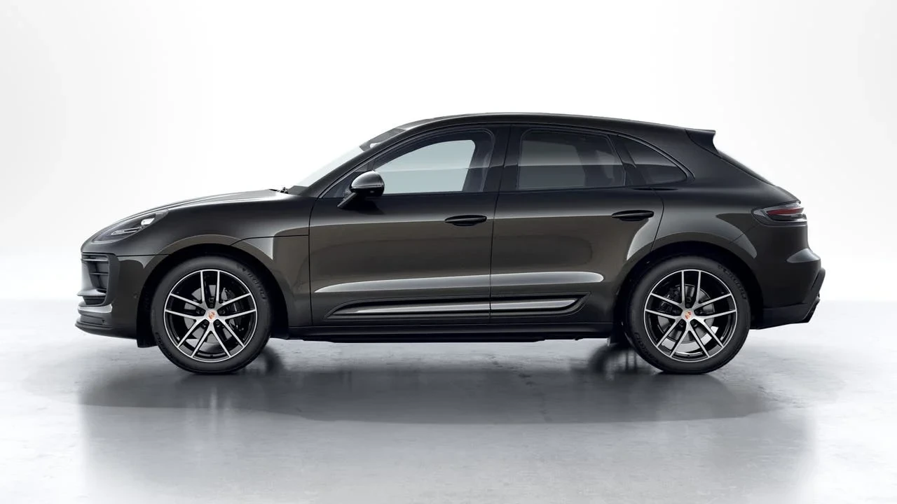 2026 Porsche Macan - Image 2 of 10