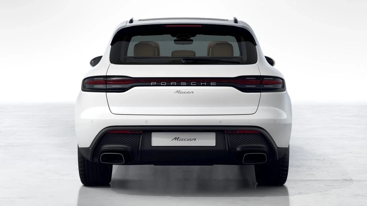 2026 Porsche Macan - Image 7 of 10