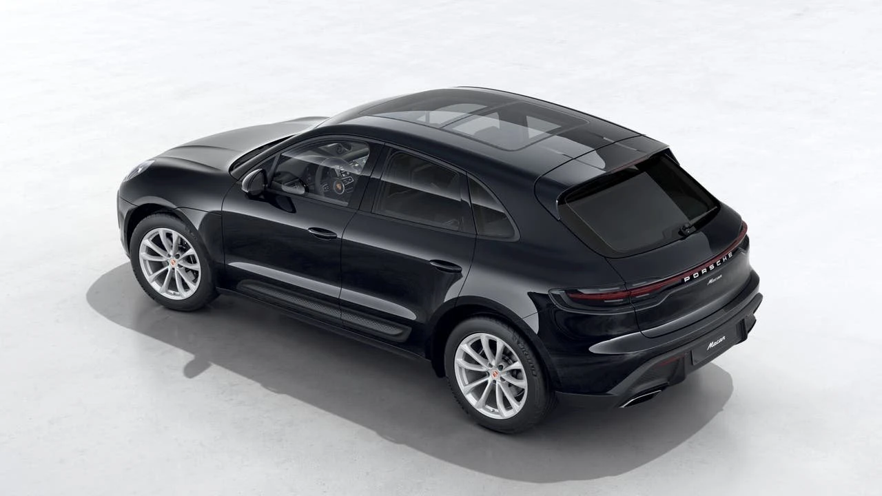 2026 Porsche Macan Electric - Image 4 of 10