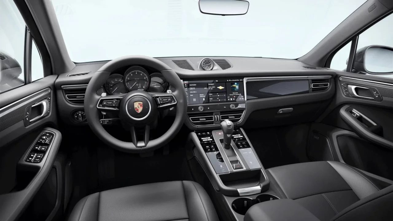 2026 Porsche Macan Electric - Image 9 of 10