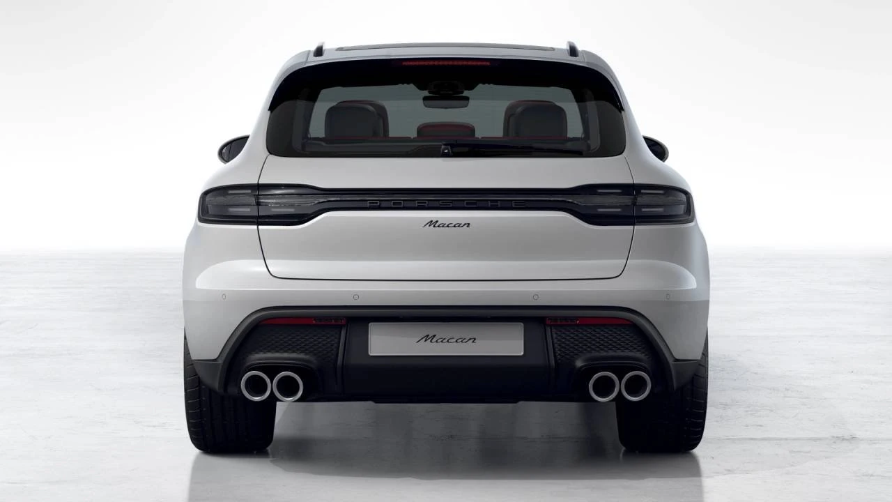 2026 Porsche Macan Electric - Image 7 of 10
