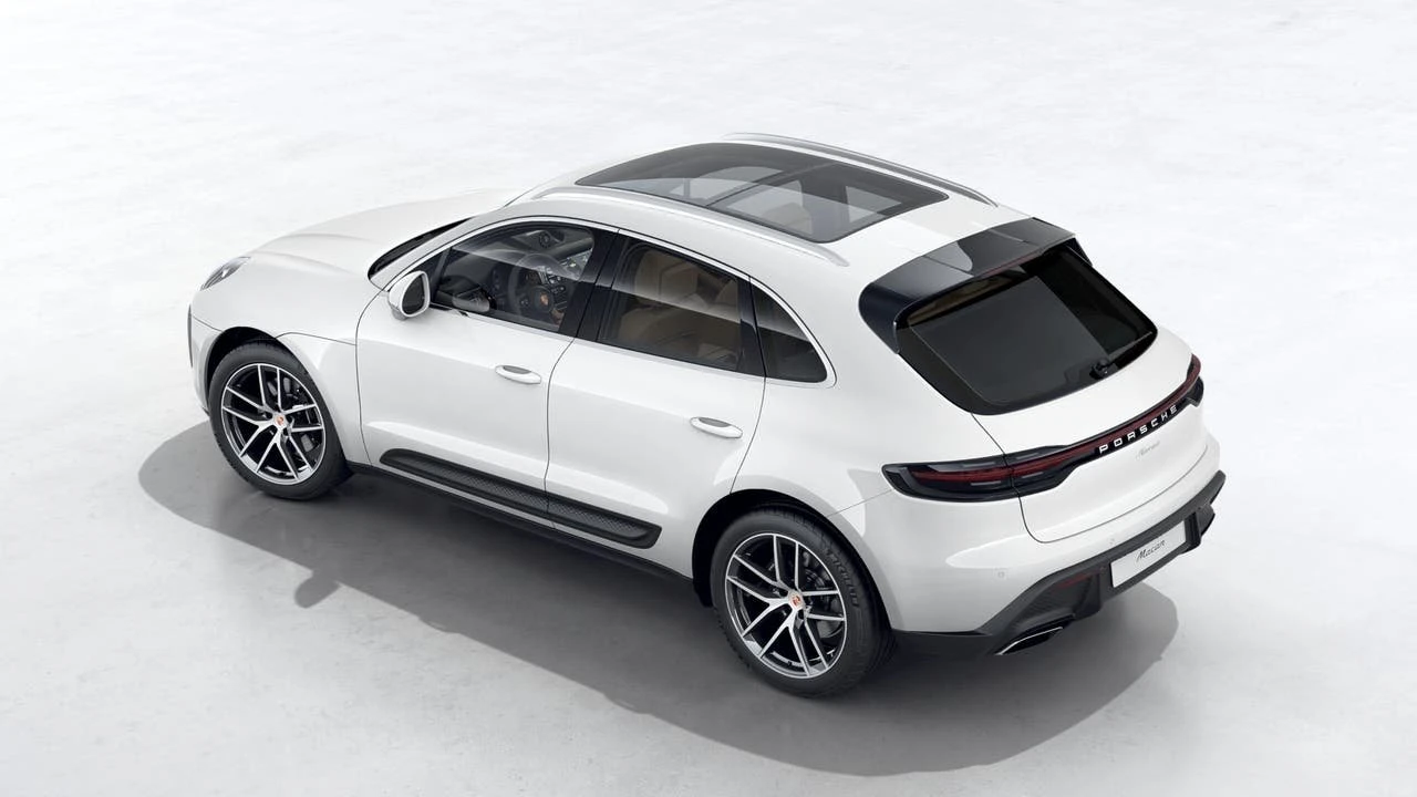 2026 Porsche Macan Electric - Image 4 of 10