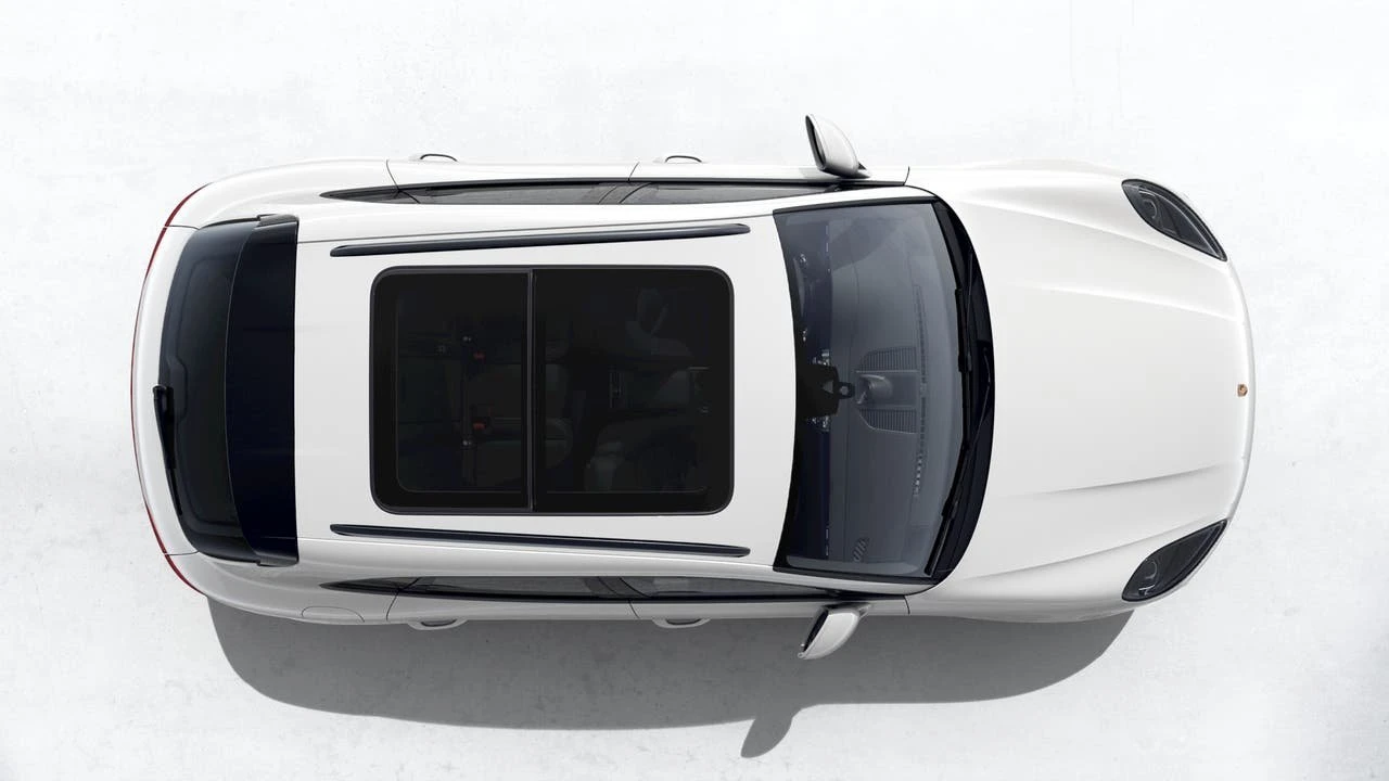2026 Porsche Macan Electric - Image 5 of 10