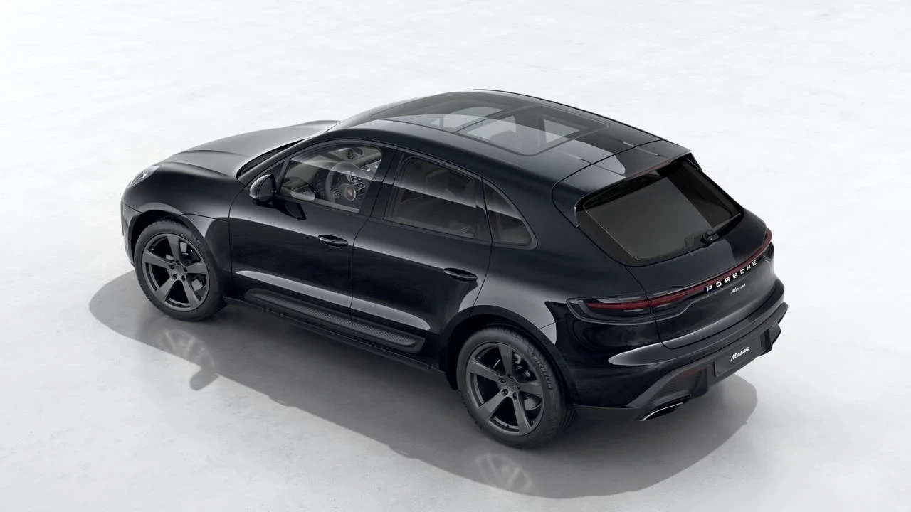 2026 Porsche Macan Electric - Image 4 of 10
