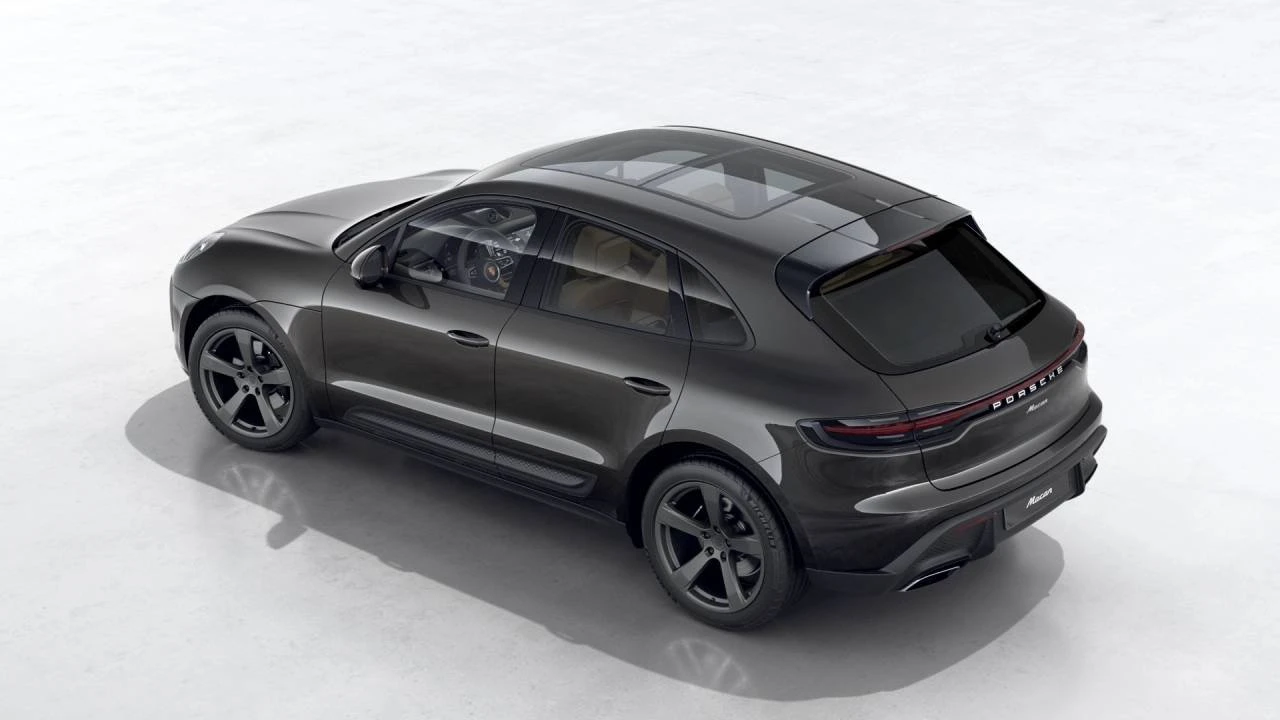 2026 Porsche Macan Electric - Image 4 of 10