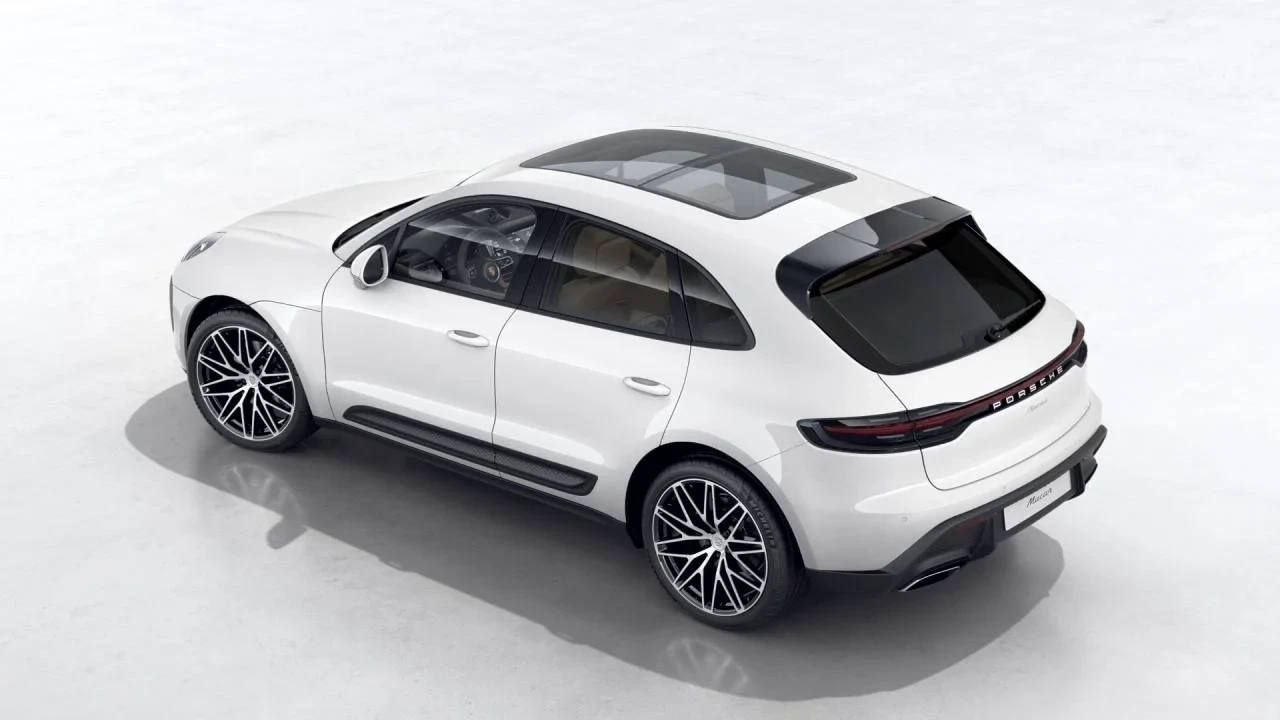 2026 Porsche Macan Electric - Image 4 of 10