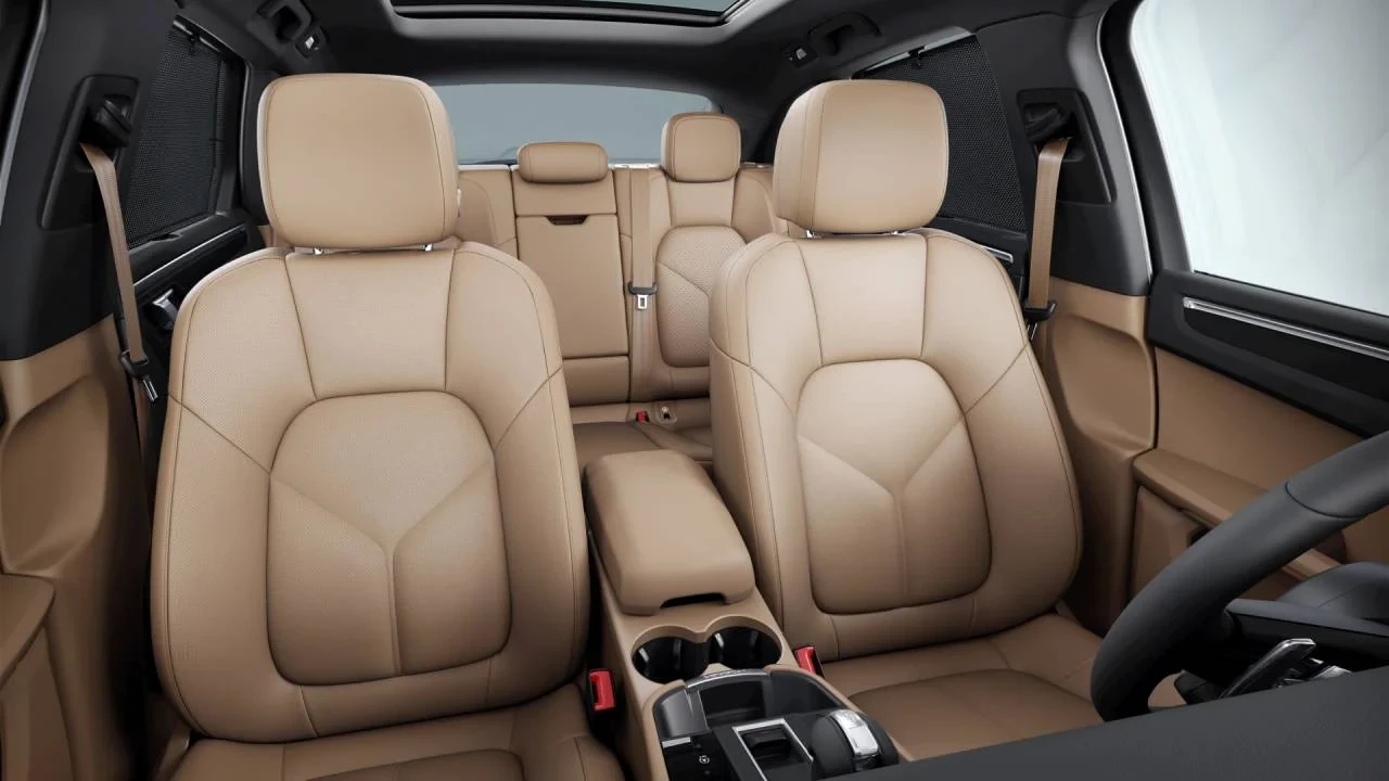 2026 Porsche Macan Electric - Image 10 of 10