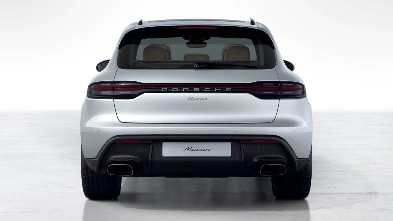 2026 Porsche Macan Electric - Image 7 of 10
