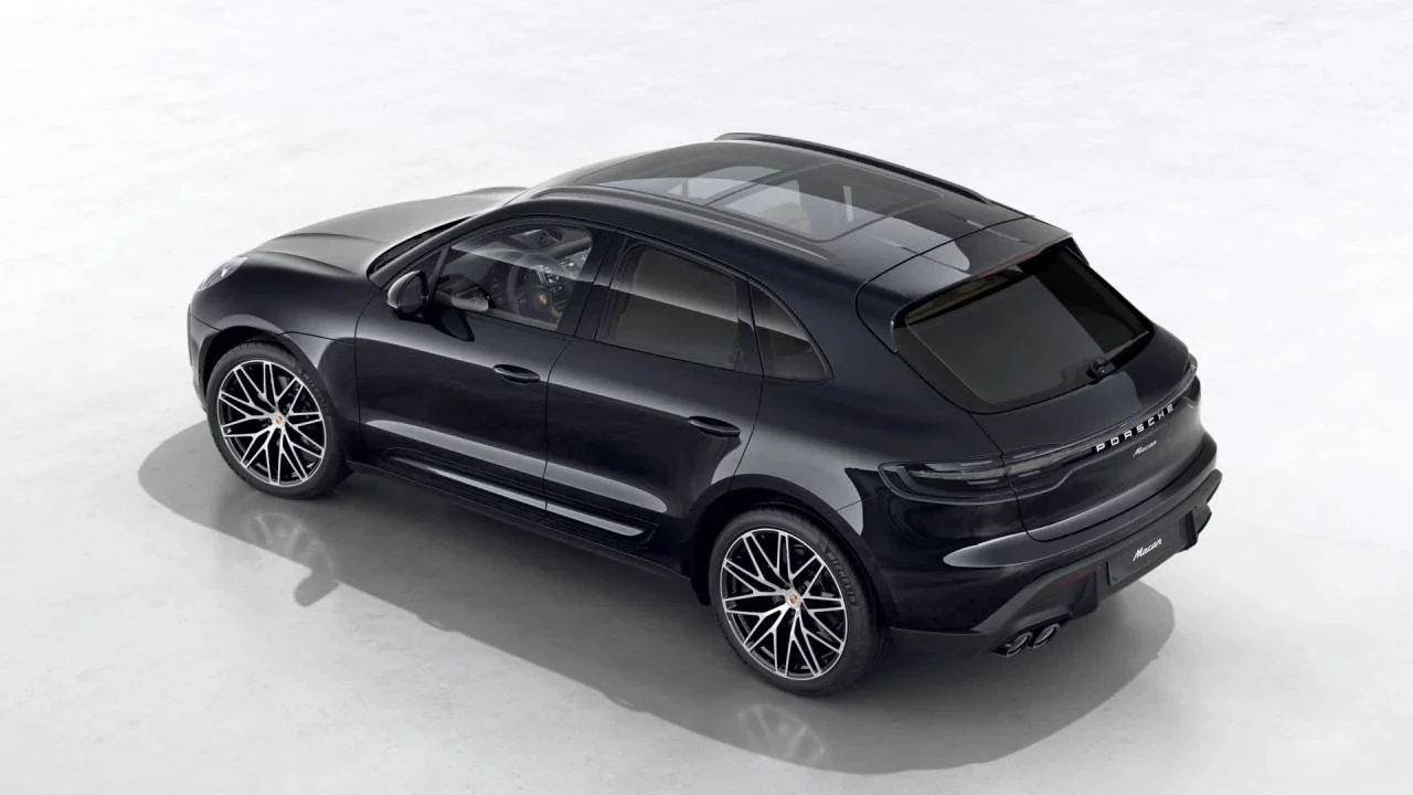 2026 Porsche Macan Electric - Image 4 of 10