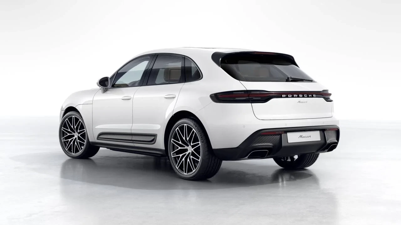 2026 Porsche Macan Electric - Image 3 of 10