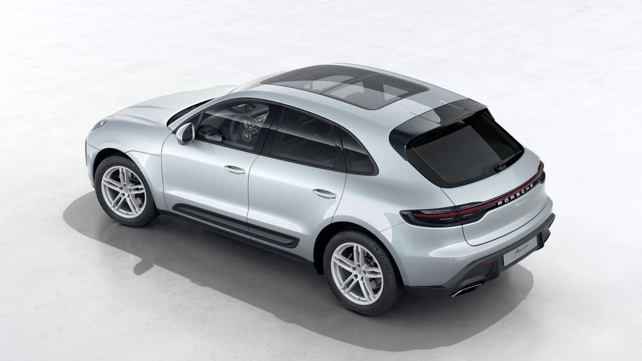 2026 Porsche Macan Electric - Image 4 of 10
