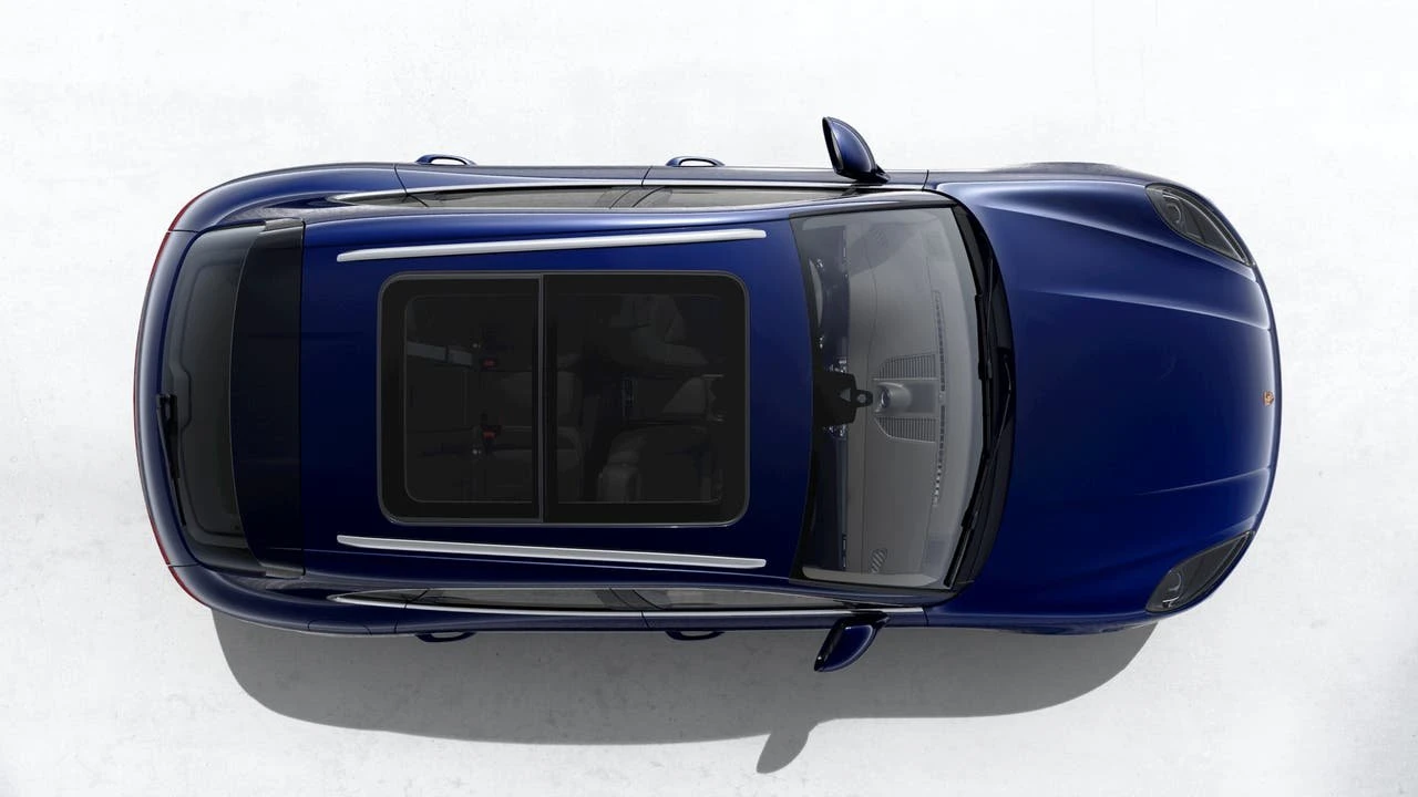 2026 Porsche Macan Electric - Image 5 of 10