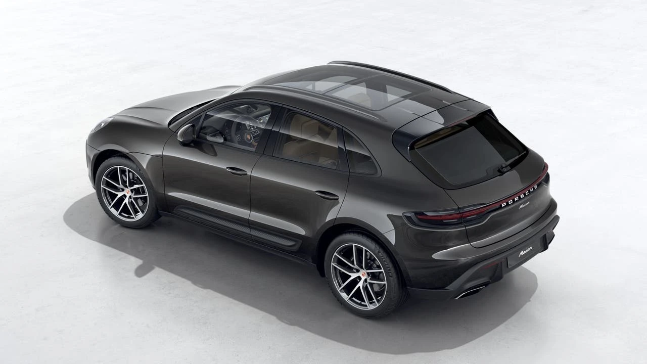 2026 Porsche Macan Electric - Image 4 of 10