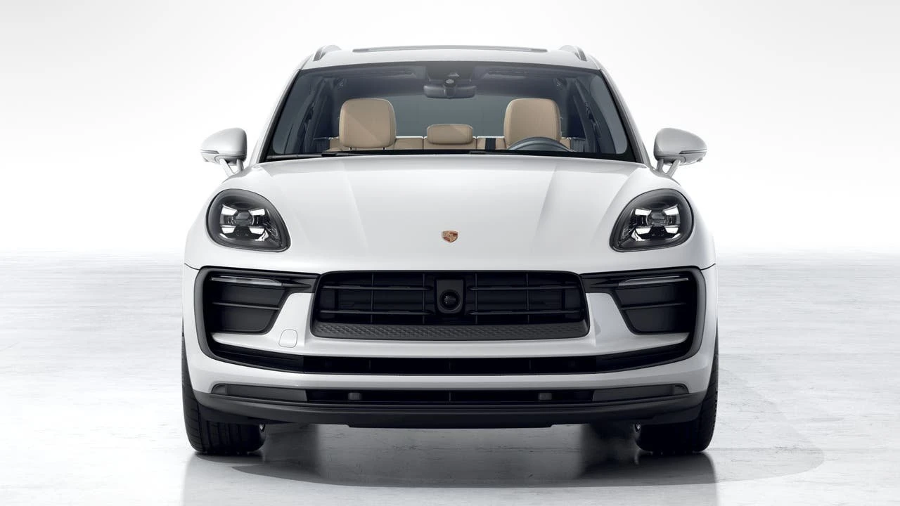 2026 Porsche Macan Electric - Image 8 of 10