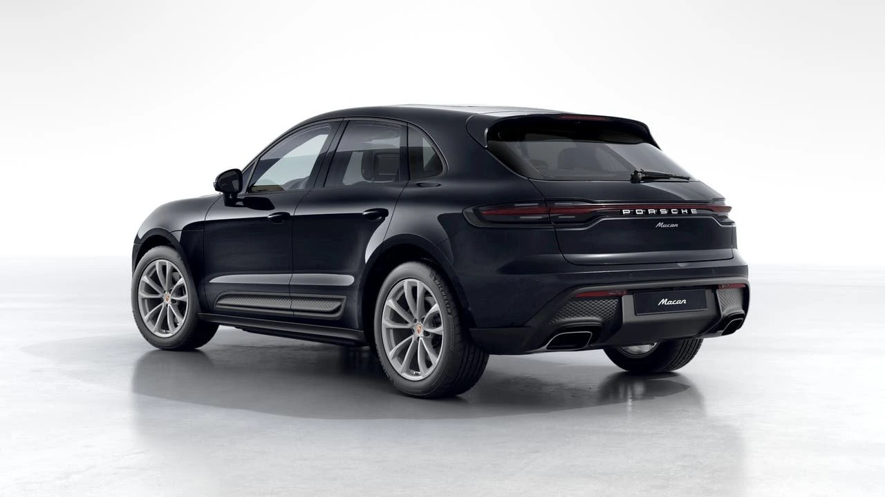 2026 Porsche Macan Electric - Image 3 of 10