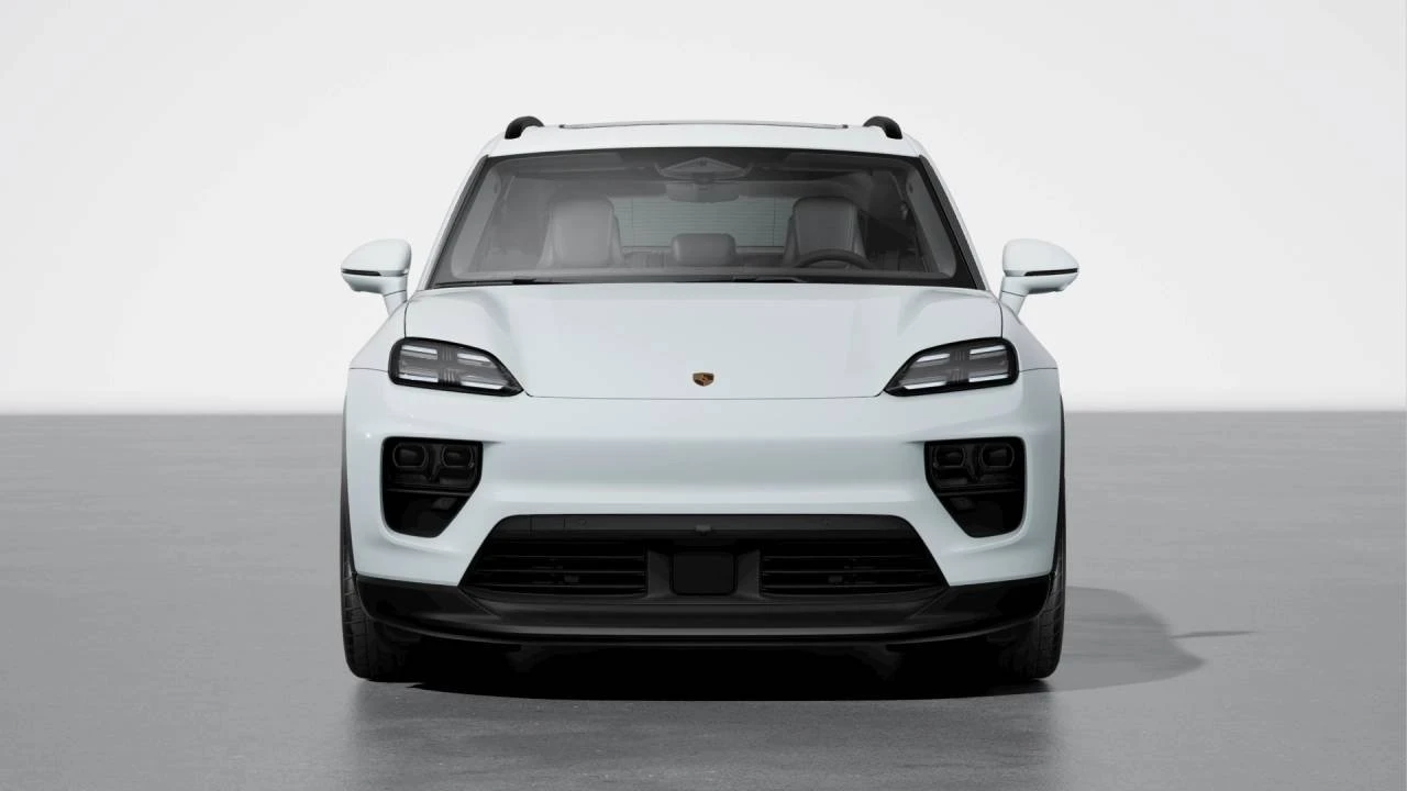 2026 Porsche Macan Electric - Image 8 of 10