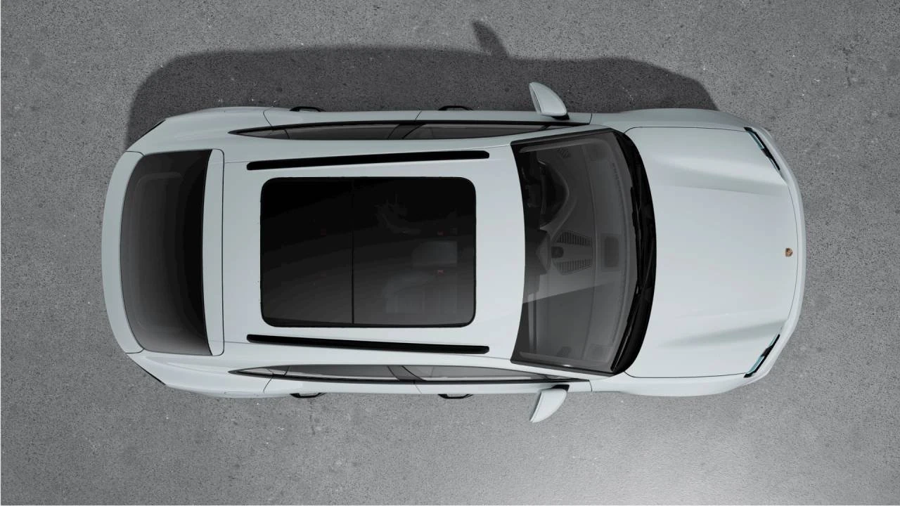 2026 Porsche Macan Electric - Image 5 of 10