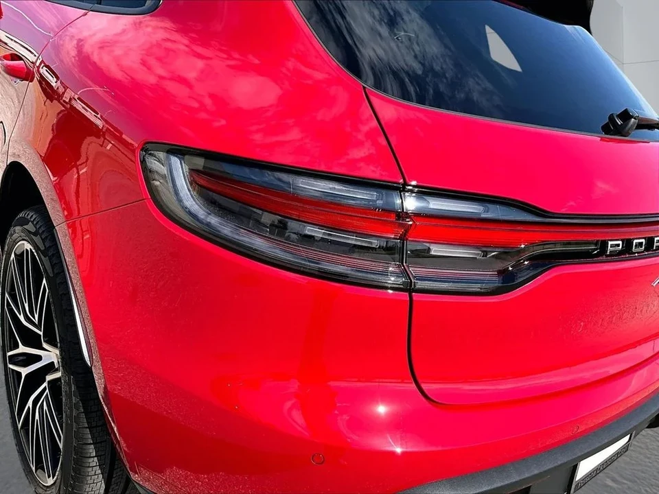 2026 Porsche Macan Electric - Image 20 of 26