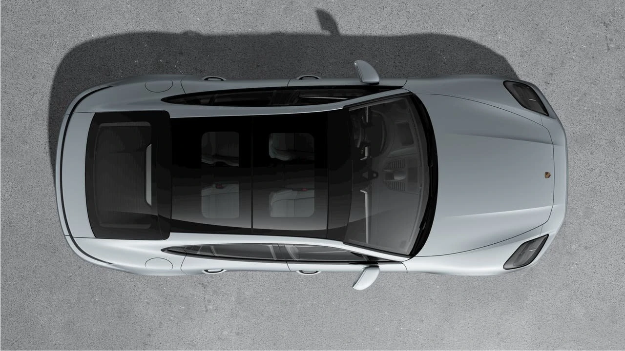 2026 Porsche 976 Panamera - Image 4 of 10