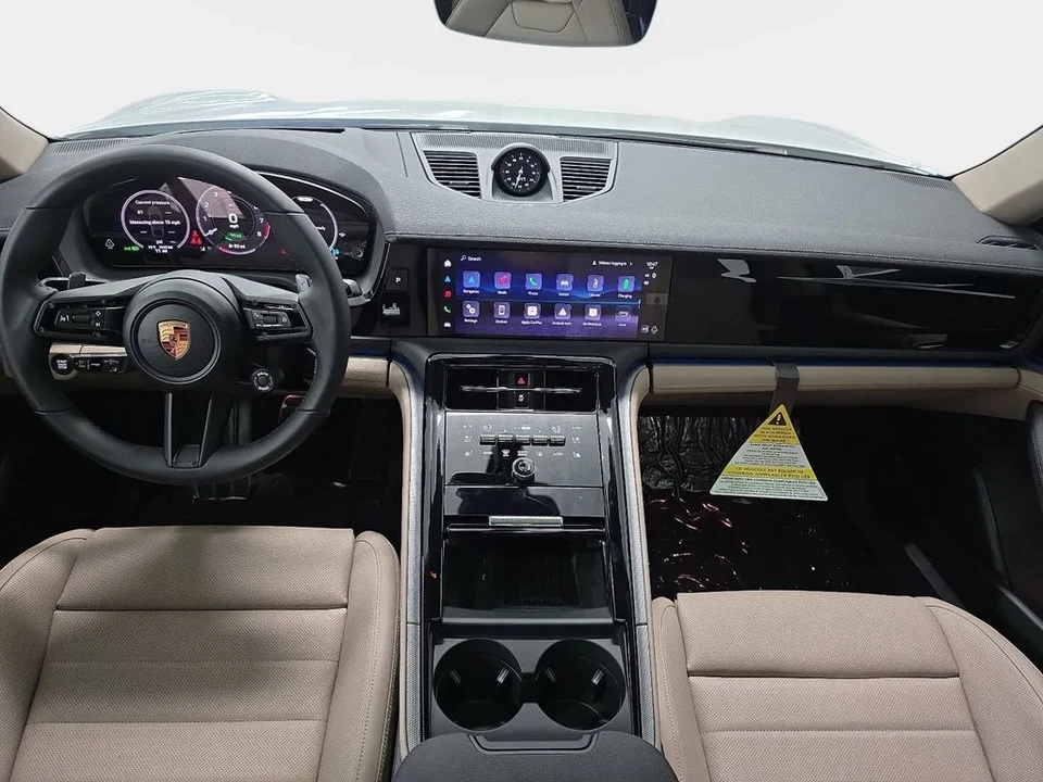 2026 Porsche 976 Panamera - Image 12 of 31