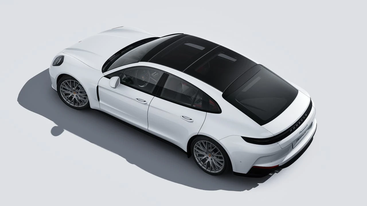 2026 Porsche 976 Panamera - Image 4 of 14