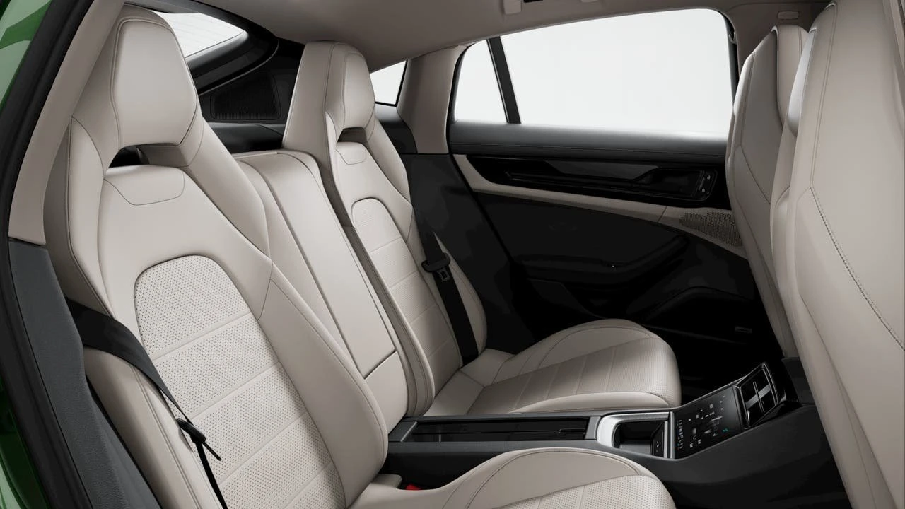 2026 Porsche 976 Panamera - Image 10 of 10
