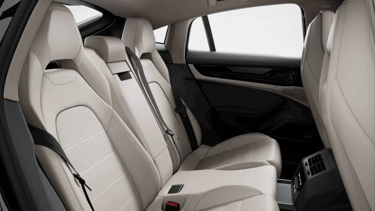 2026 Porsche 976 Panamera - Image 10 of 10