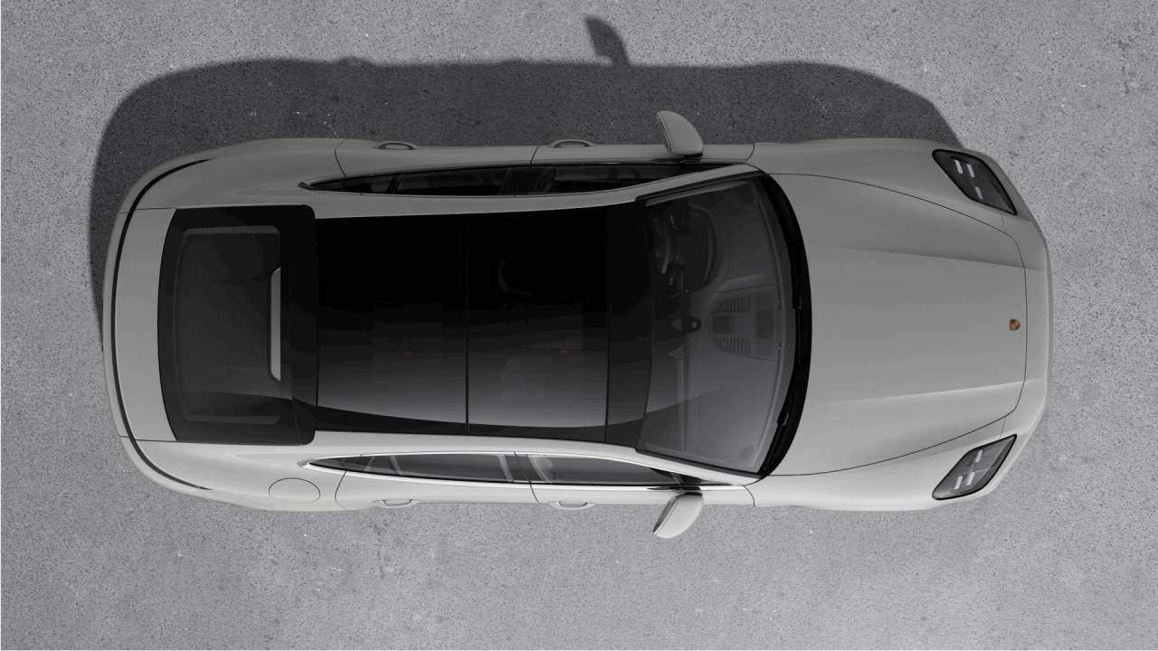 2026 Porsche 976 Panamera - Image 4 of 10