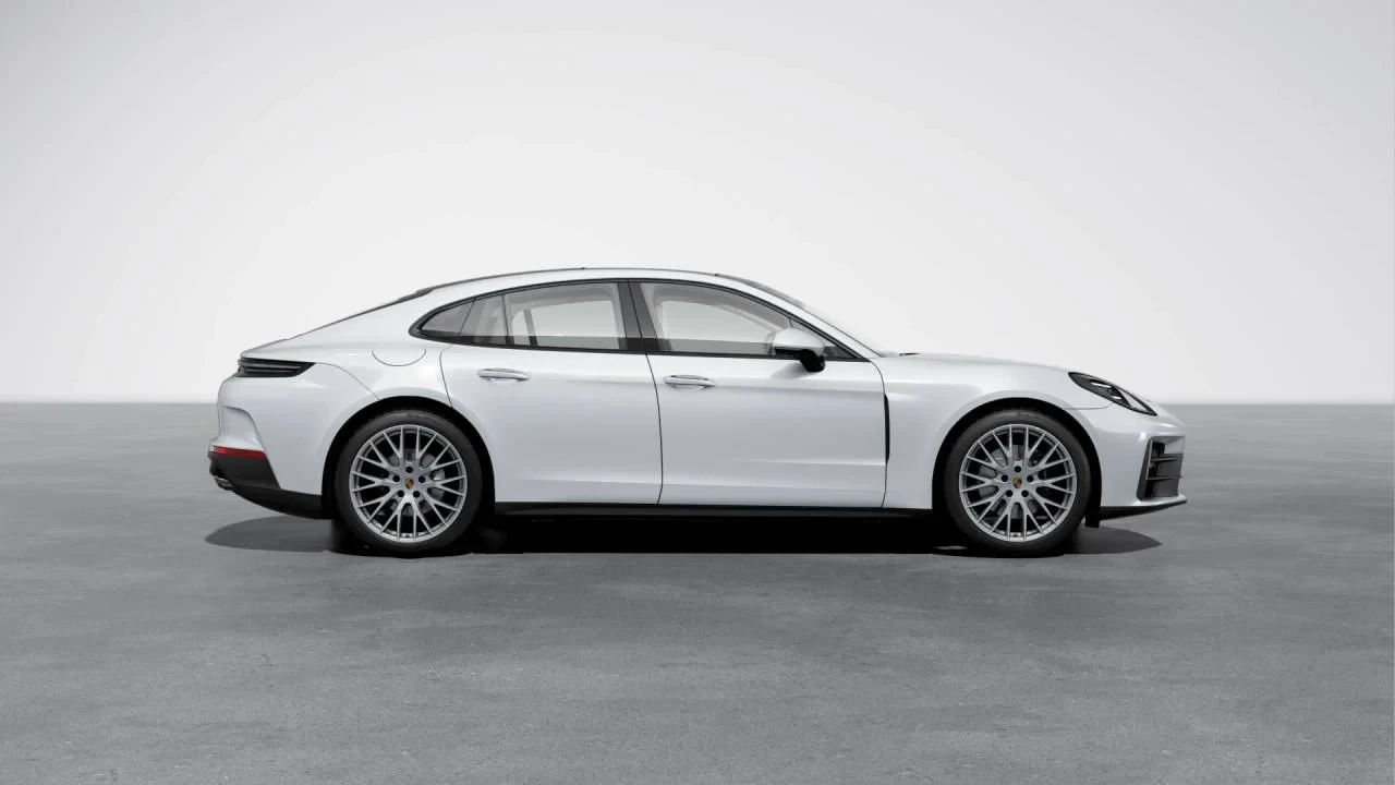 2026 Porsche 976 Panamera - Image 5 of 10