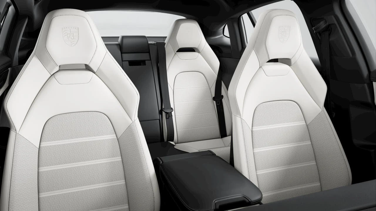 2026 Porsche 976 Panamera - Image 9 of 10