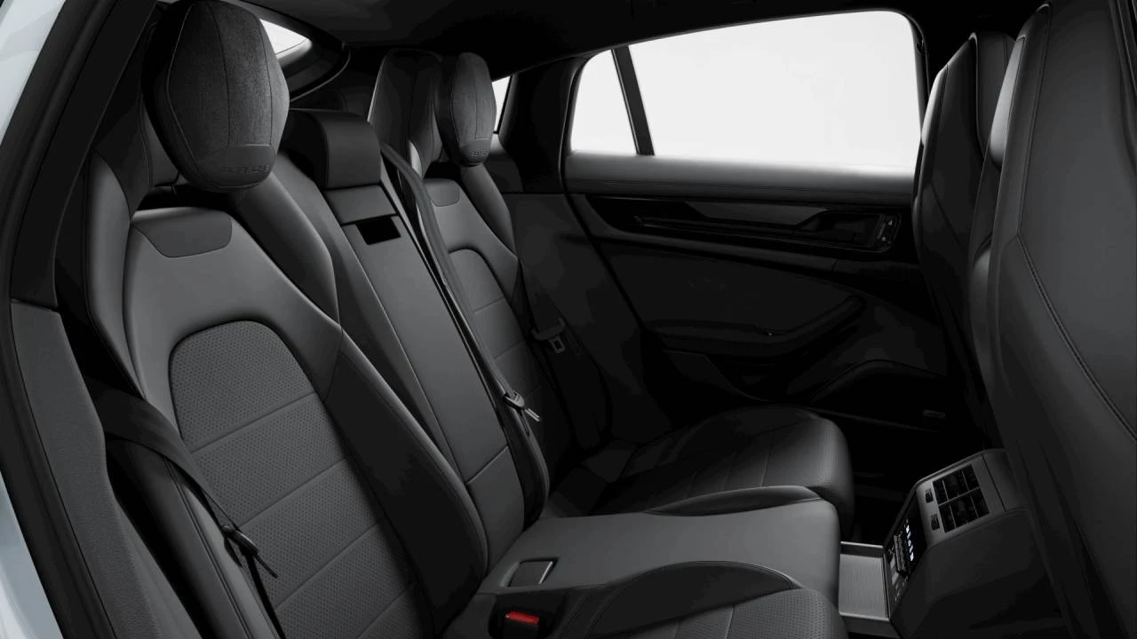 2026 Porsche 976 Panamera - Image 10 of 10
