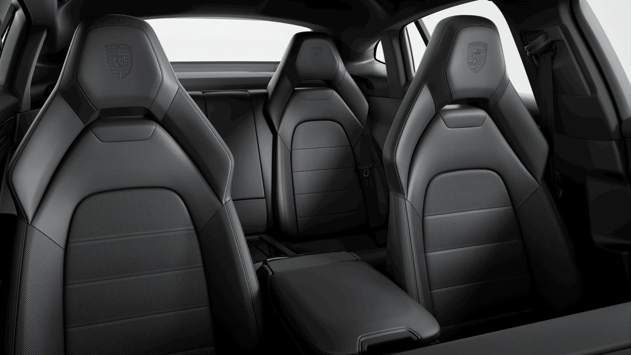 2026 Porsche 976 Panamera - Image 9 of 10