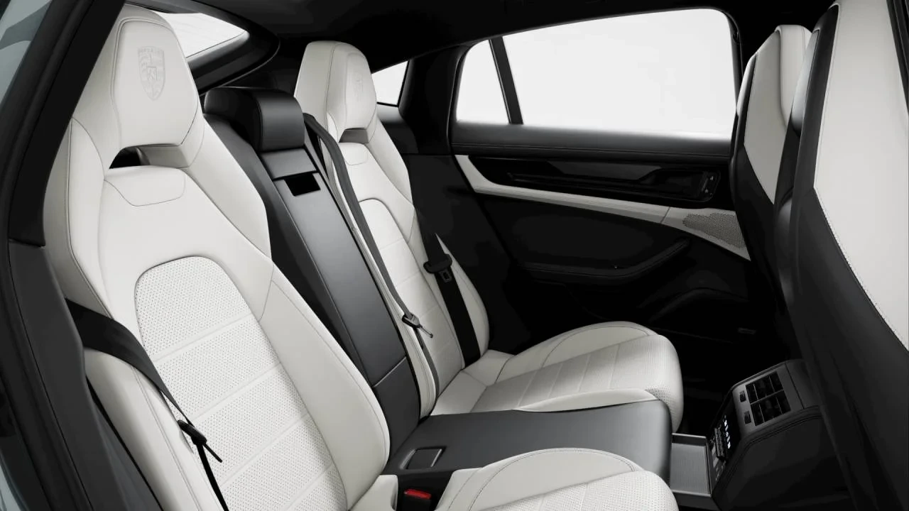 2026 Porsche 976 Panamera - Image 10 of 10