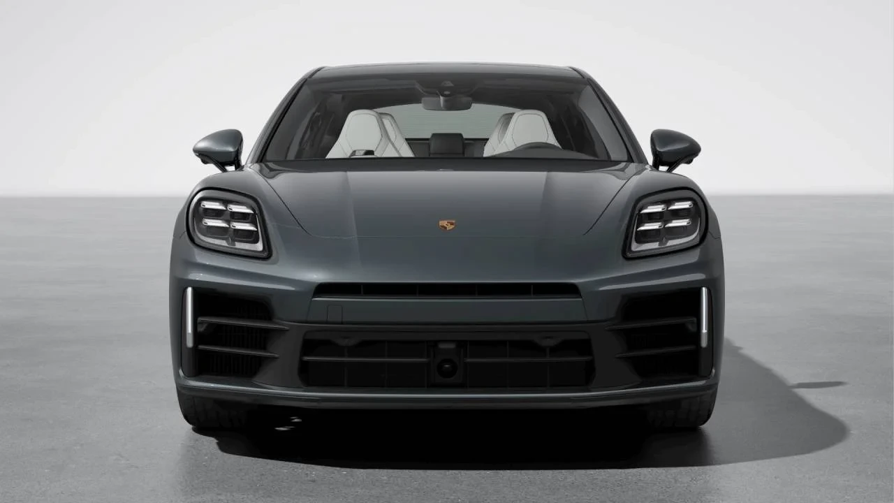 2026 Porsche 976 Panamera - Image 7 of 10