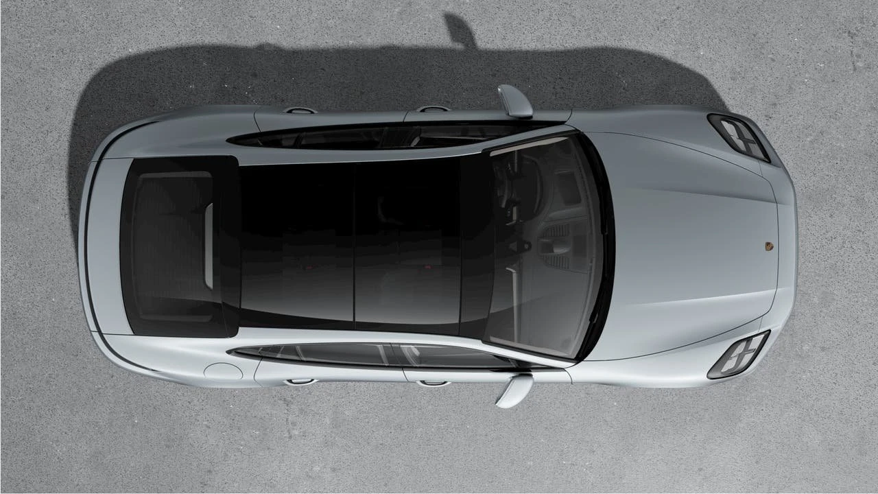 2026 Porsche 976 Panamera - Image 4 of 10