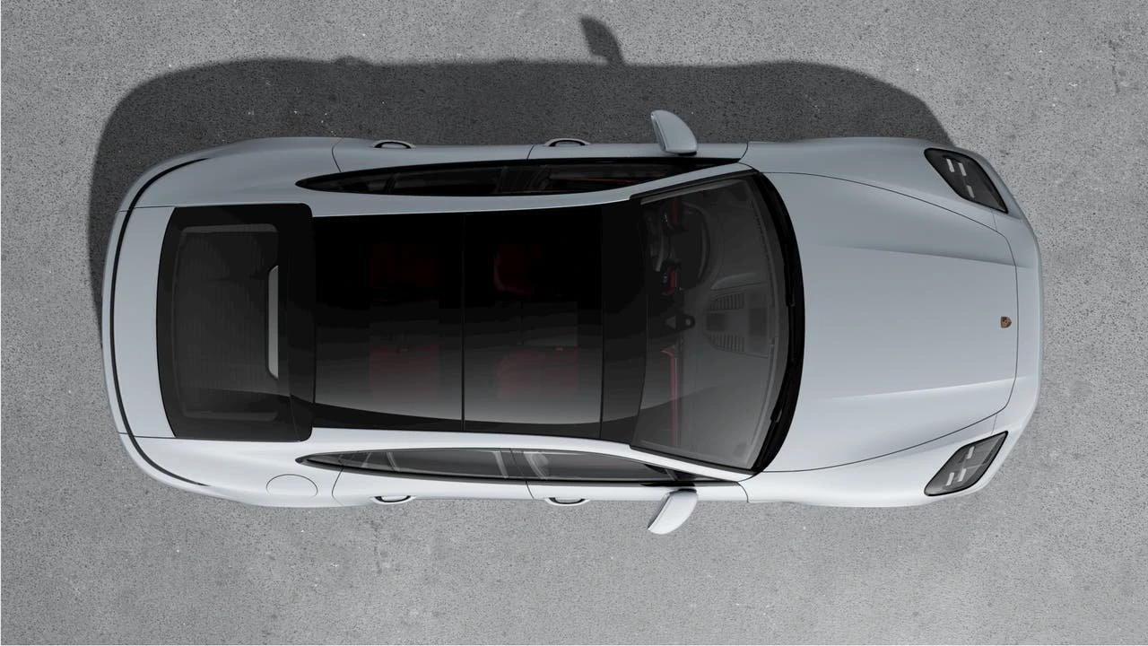 2026 Porsche 976 Panamera - Image 4 of 10