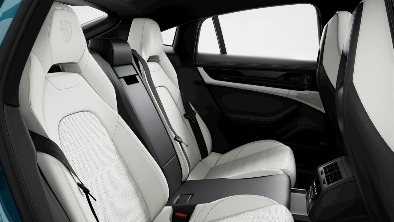 2026 Porsche 976 Panamera - Image 10 of 10