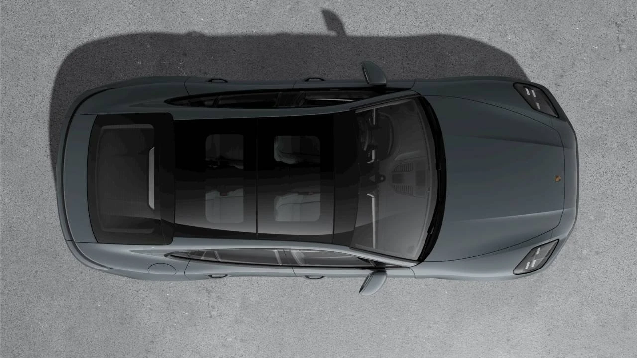 2026 Porsche Panamera - Image 4 of 10