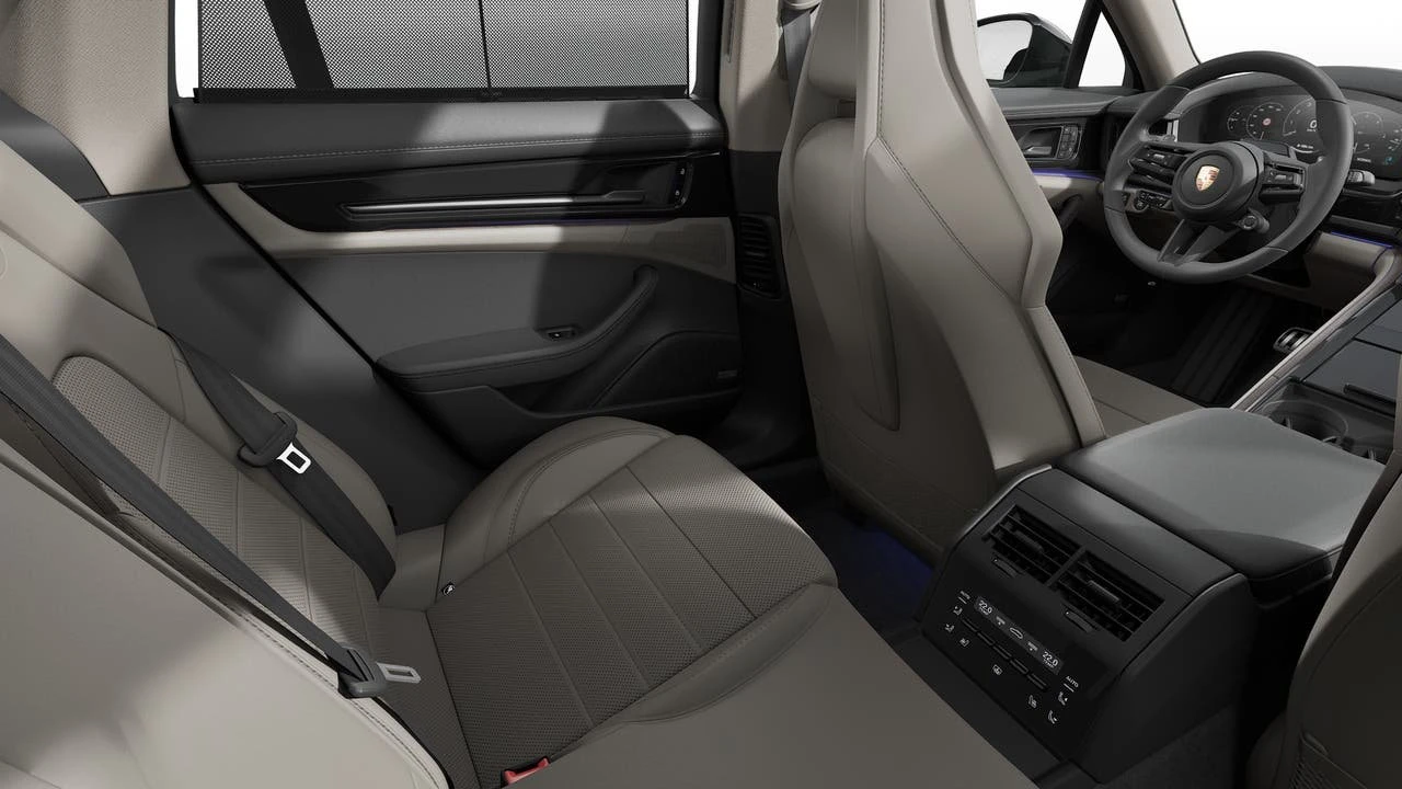 2026 Porsche 976 Panamera - Image 14 of 14