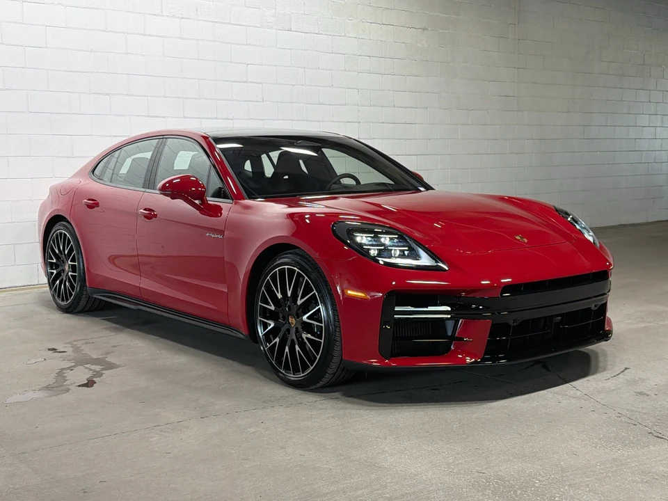 2026 Porsche 976 Panamera - Image 5 of 31
