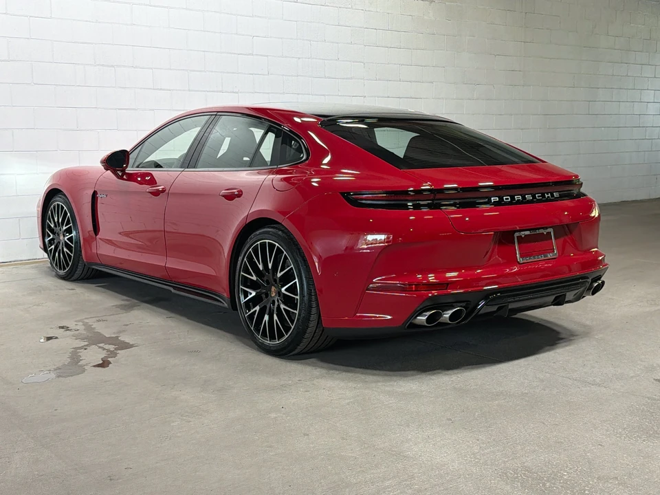 2026 Porsche 976 Panamera - Image 3 of 31