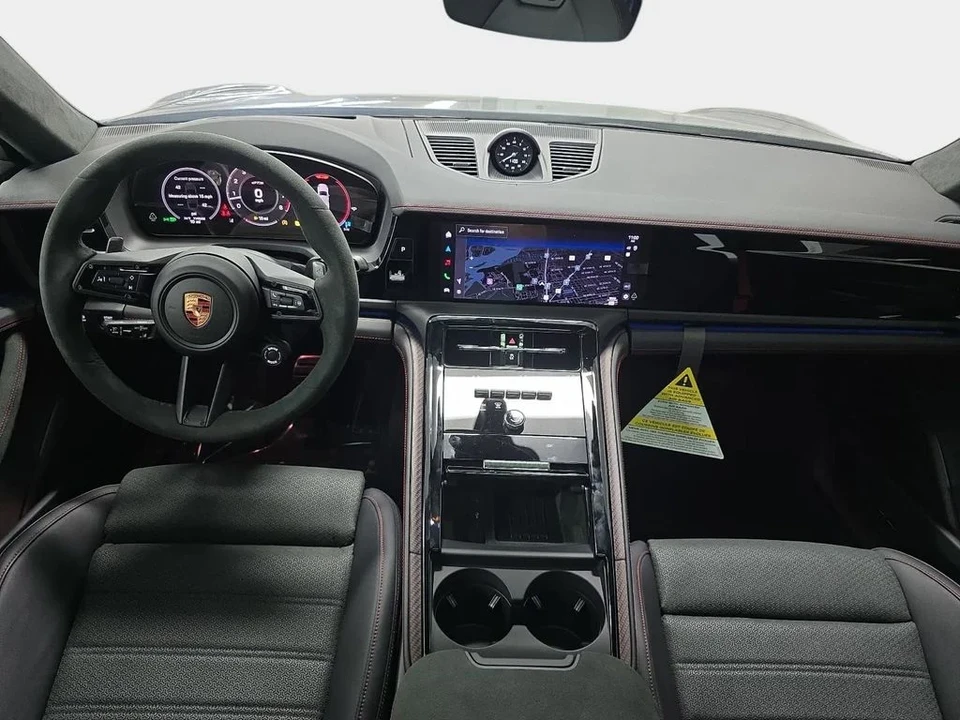 2026 Porsche Panamera - Image 12 of 31