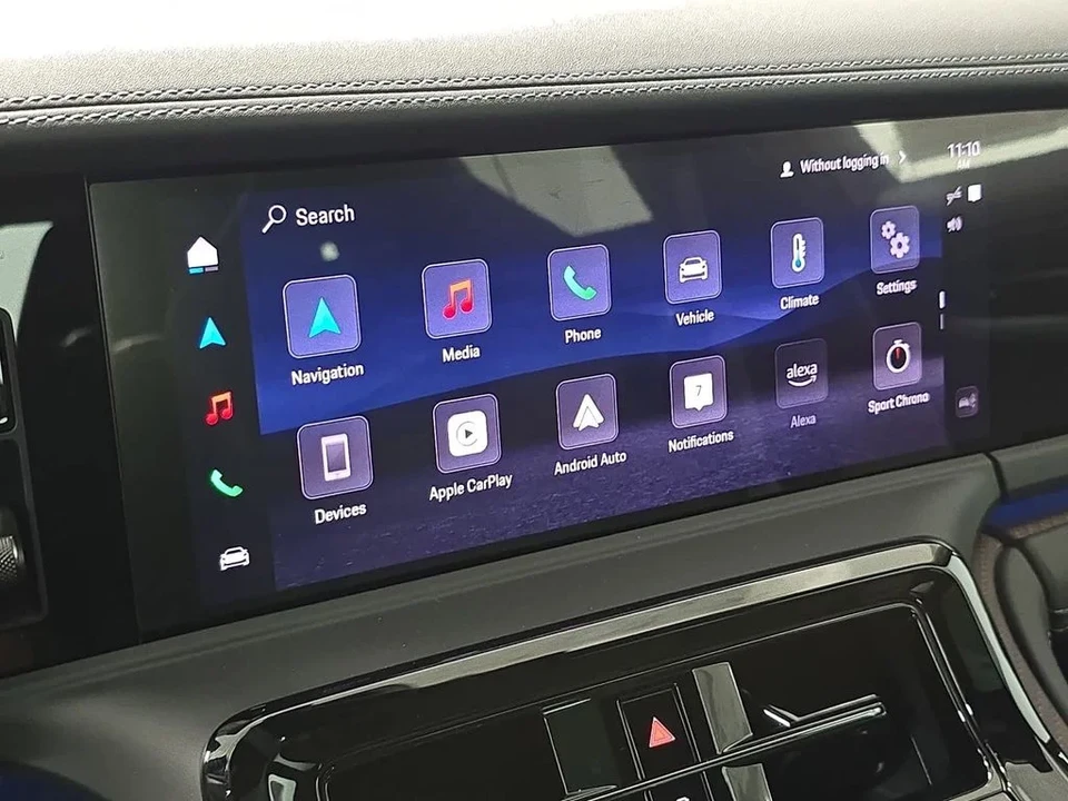 2026 Porsche Panamera - Image 16 of 31