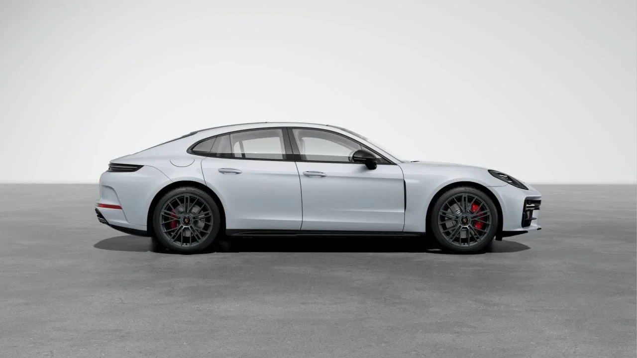2026 Porsche Panamera - Image 5 of 10