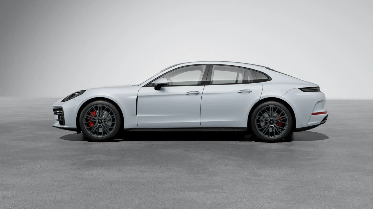 2026 Porsche 976 Panamera - Image 2 of 10