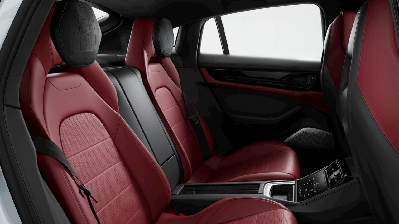 2026 Porsche 976 Panamera - Image 10 of 10