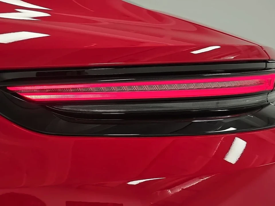 2026 Porsche Panamera - Image 30 of 31