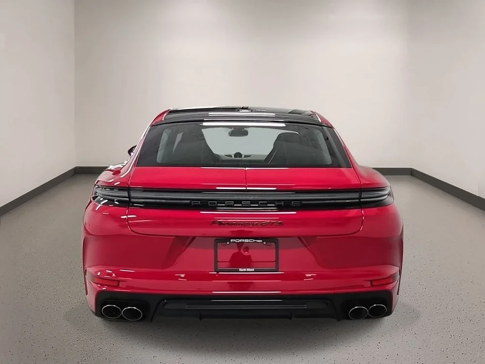 2026 Porsche Panamera - Image 6 of 31